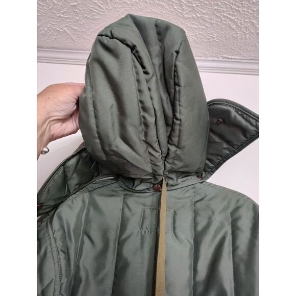 Vintage Refrigiwear Green Insulated Military Style Coat With Detachable Hood - Picture 7 of 11